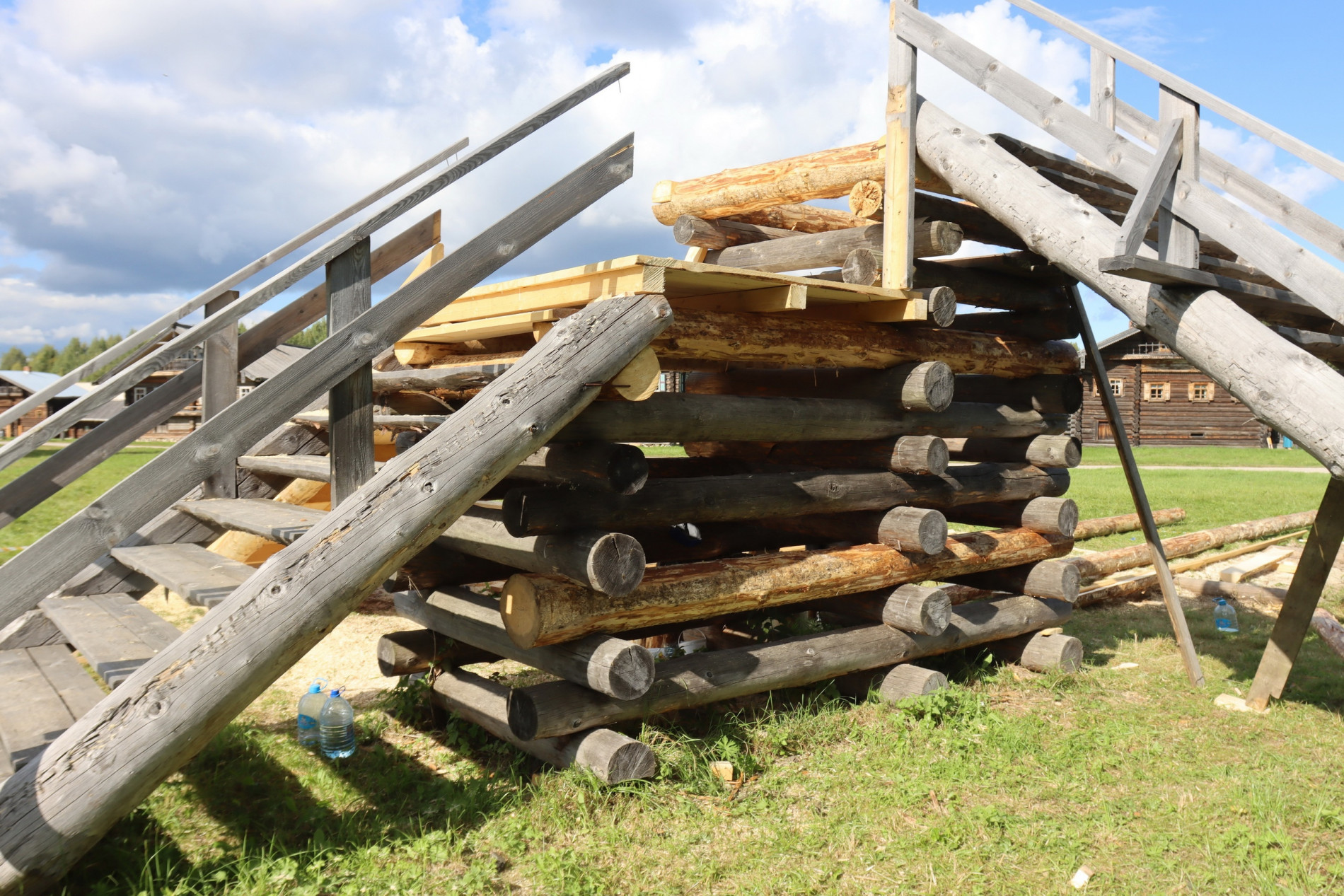 30 августа 2023 года. Ремонтные работы на горке